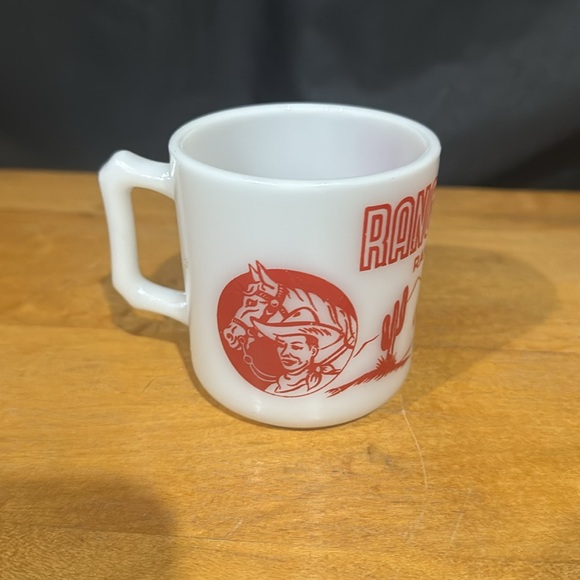 Set of 3 collector mugs - Picture 3 of 8